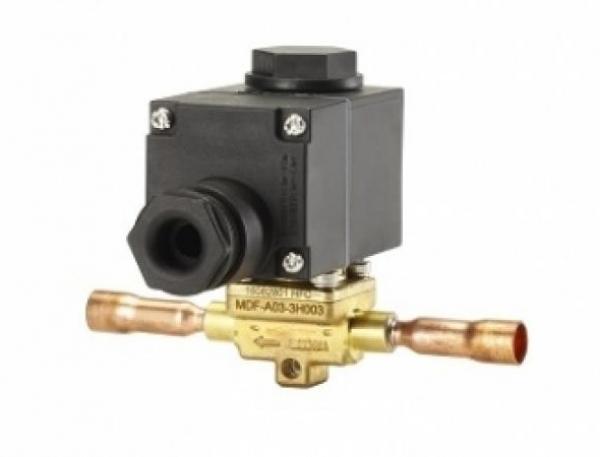 VÁLVULA SOLENÓIDE 3/8 SANHUA SAE FLARE MDF-A03-3L0